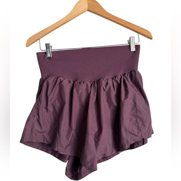 NWT Freepeople|Free Movement|Get Your Flirt On Shorts In Clove - Picture 5 of 9